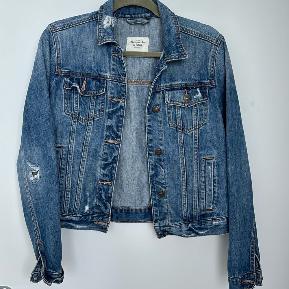 Abercrombie and Fitch Jean Jacket size medium